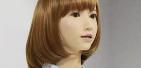 More human-like conversation by humanoid robots